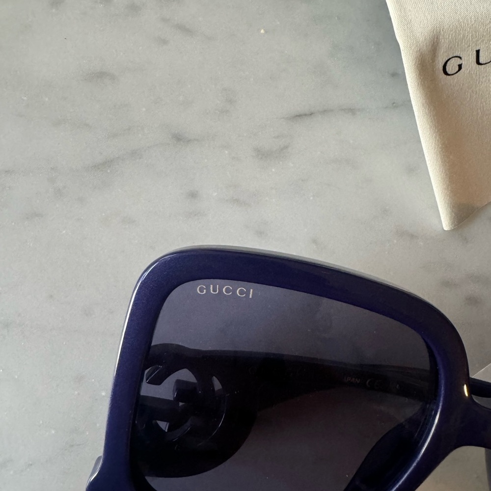 New Gucci oversized Sunglasses - Picture 3 of 12